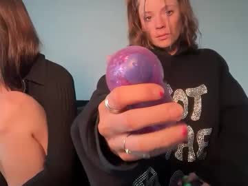 miamoorexo's chat room