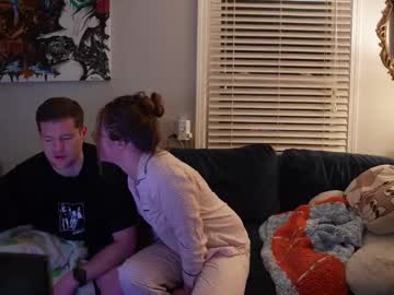 peachespunkins's chat room