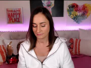 holihurricane's chat room