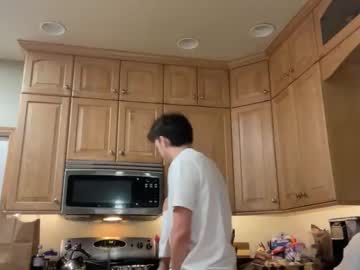 laylakitten4's chat room