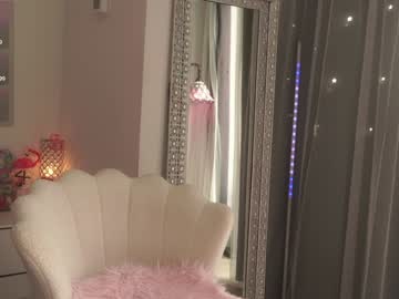 mysticxkitty's chat room