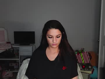 prettygirll23's chat room