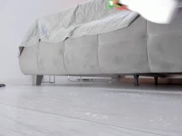 bush_woman's chat room