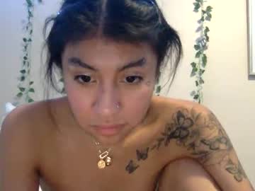 pretty_girl828687's chat room