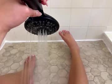 cummonnmeeeee's chat room