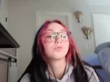 iveyjade33's chat room