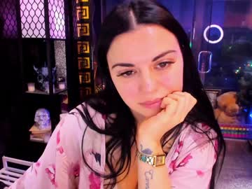 alma_pearl's chat room