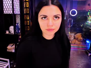 alma_pearl's chat room