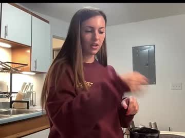 laylahlaylah1's chat room