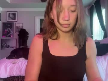 brielledaviss's chat room