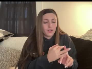 laylahlaylah1's chat room