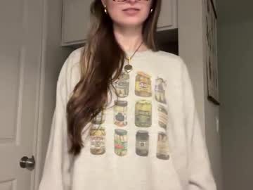 fantasyella's chat room