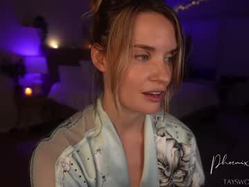 phoenix_taylor's chat room