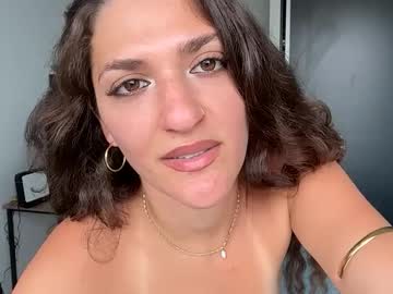 emmababy2322's chat room