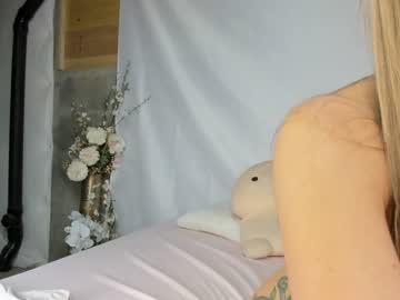 fit_american_girl's chat room