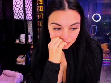 alma_pearl's chat room