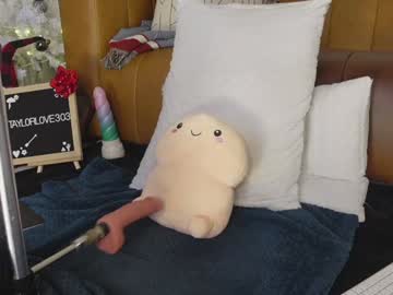 taylor_love_303's chat room