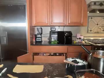 lunarose17's chat room