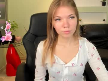 michafox's chat room