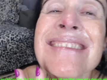 swinginmilf's chat room