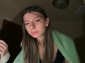 clairewalkerr's chat room