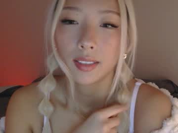 vivianwinters's chat room