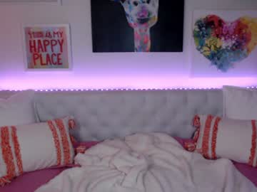 holihurricane's chat room