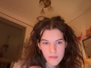 sky_lounge's chat room