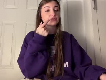 fantasyella's chat room