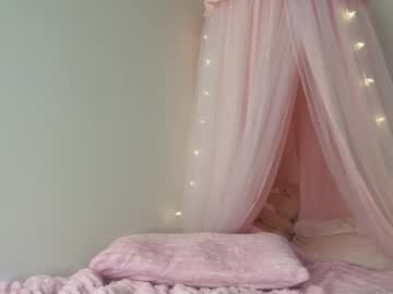 claraxoxo_'s chat room