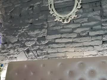 vixvixenn's chat room