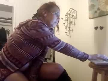 lacybell's chat room