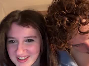 vibeshere's chat room