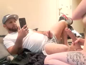 prettypinkie247's chat room