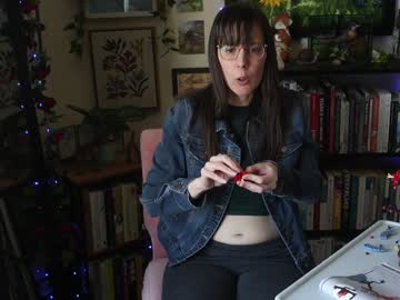 ellynaomi's chat room