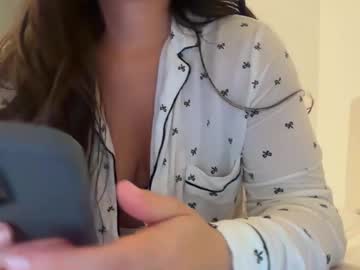 pollyyypocket's chat room