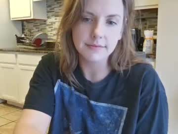 tinywithtiddies's chat room