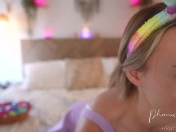 phoenix_taylor's chat room