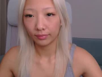 vivianwinters's chat room