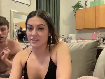 laylakitten4's chat room