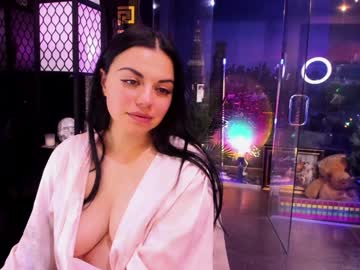 alma_pearl's chat room