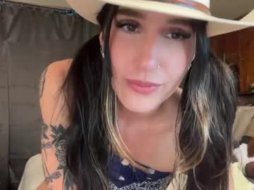 ella2sweet's chat room