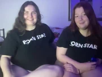 scarletttsinner's chat room