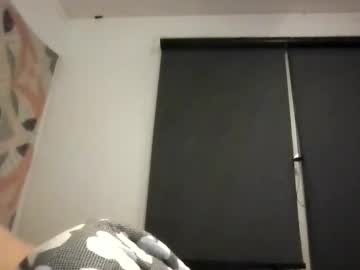 urwetbaby69's chat room