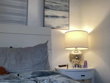 alliefrost's chat room