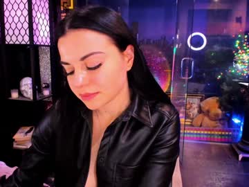 alma_pearl's chat room