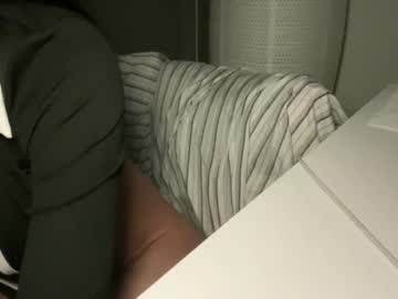 sofiakhanxo's chat room