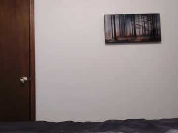 violethooper's chat room