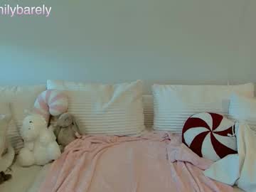 emilyybarely's chat room