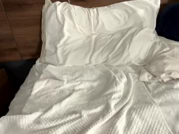 deepthroatqueen33's chat room